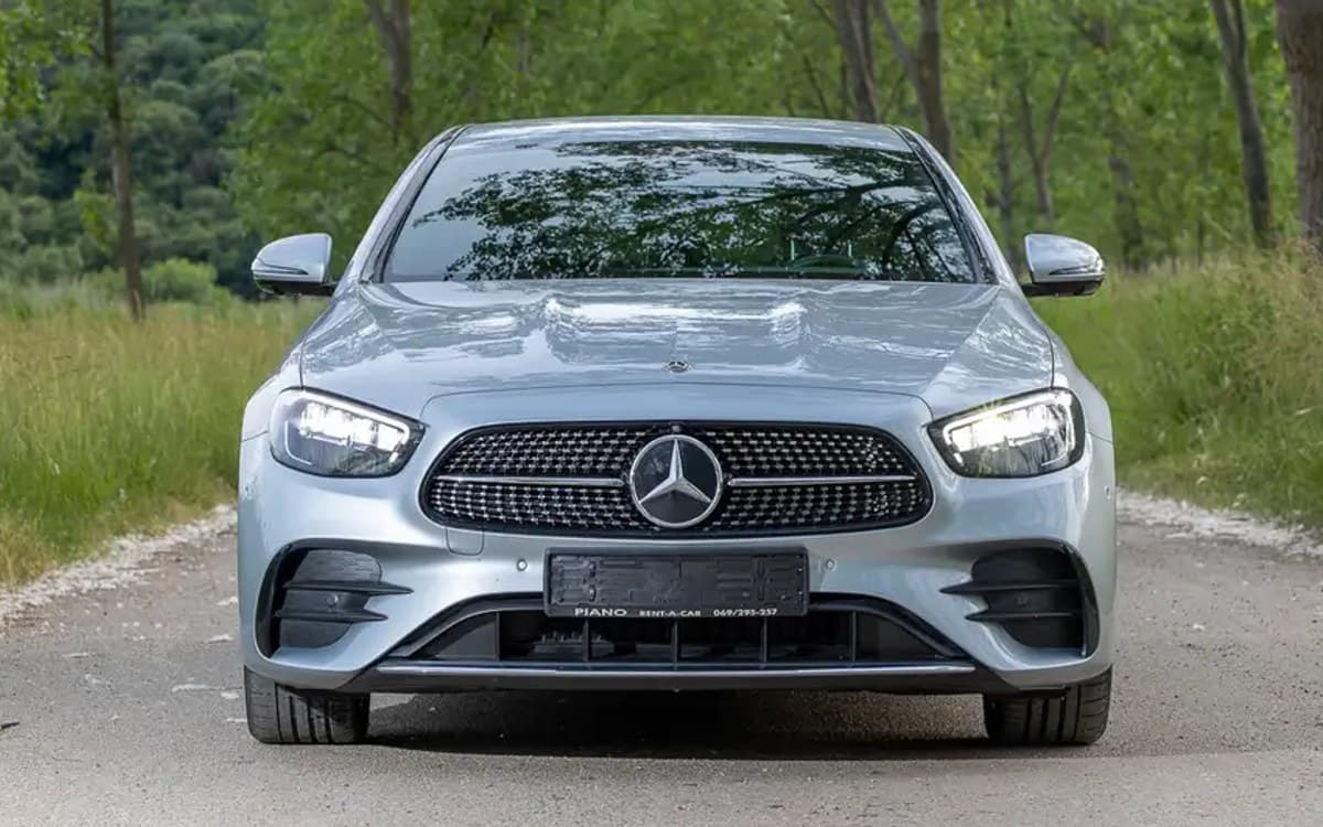 Mercedes E-Class for hire in Montenegro
