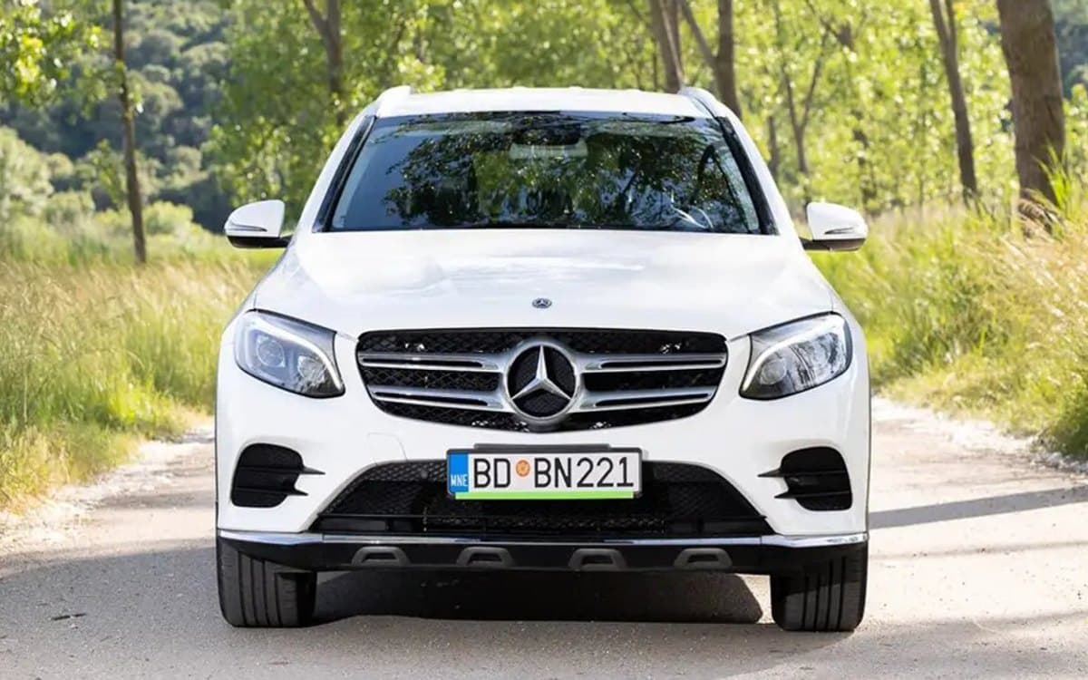 Mercedes GLC 250d for hire in Montenegro